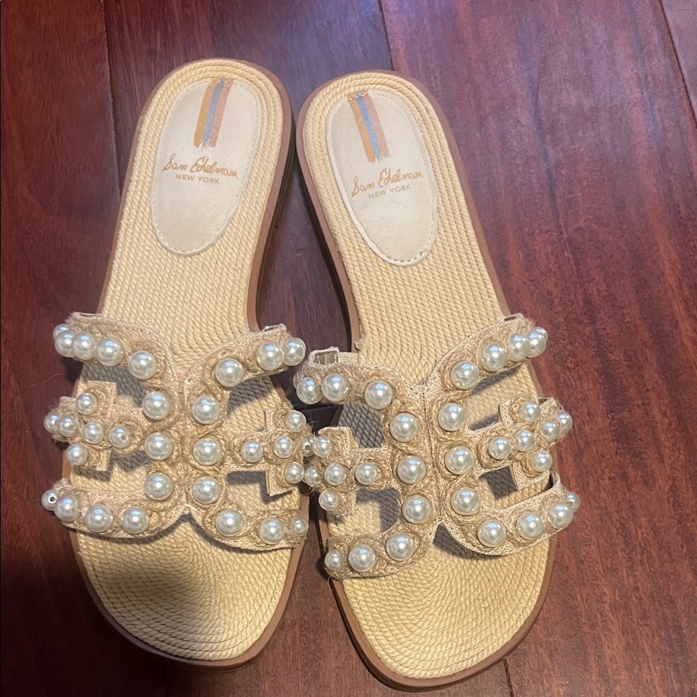 Sam Edelman Beige Pearl Embellished Sandals